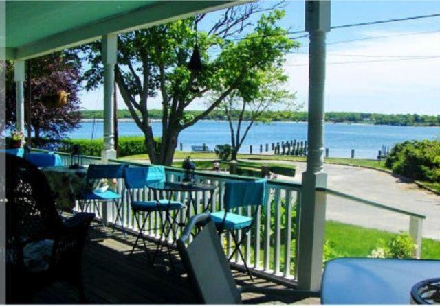 The Stirling House Waterfront Inn Greenport Exterior photo